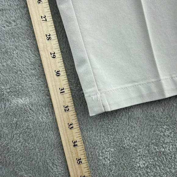 Izod Mens Straight Fit Khaki Pants 34x34 Cotton/Polyester Blend 4391 - Picture 7 of 9